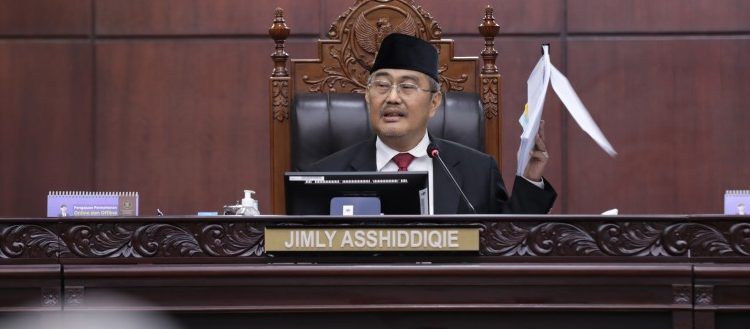 Anwar Usman Dicopot dari Jabatan Ketua MK