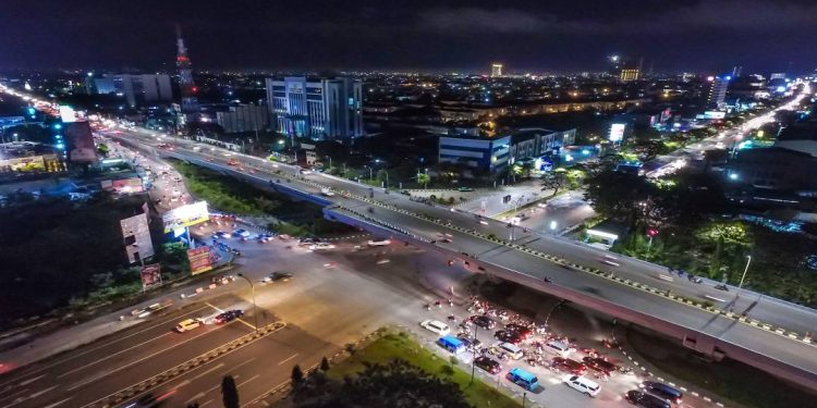 Ironi Kota Dunia
