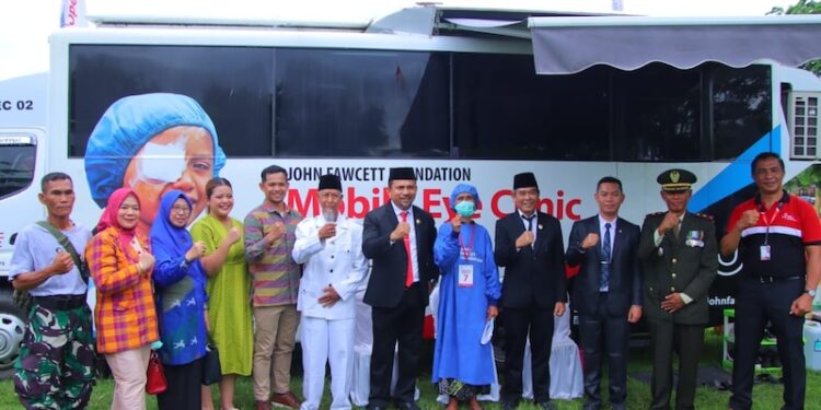 Animo Masyarakat Untuk Periksa Kesehatan Mata, Lampaui Target JFF dan PT STM