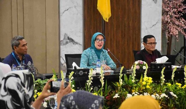 TP-PKK NTB – UNICEF Komitmen Cegah Pernikahan Dini di NTB
