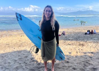 Kailani Johnson Juarai Divisi Open Women di NTB Open Surf 2025