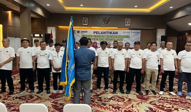 Pengurus Baru PWI NTB Dikukuhkan, Tantangan dan Harapan Menanti