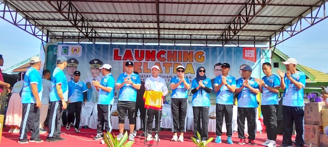 Bupati Bambang Firdaus Targetkan Juara Pertama di Porprov NTB 2026