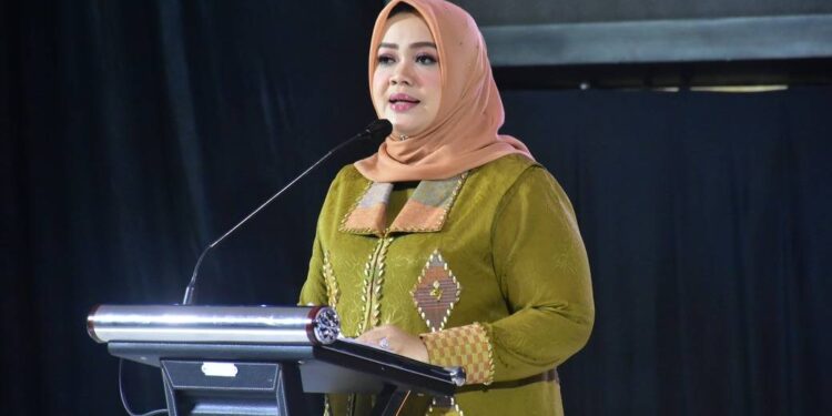 Wagub NTB : Marvelus Wastra NTB Wujud Kecintaan Tanah Kelahiran dan Warisan Budaya