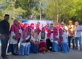 Rambut Memutih, Jiwa Kembali ke Masa Putih Abu-Abu: Ratusan Alumni SMAN 1 Kota Bima Bernostalgia di Pantai Lawata