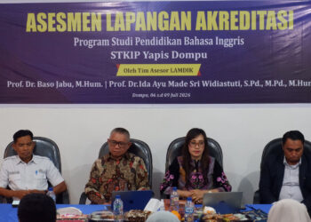 Prodi Pendidikan Bahasa Inggris STKIP Yapis Dompu Raih Akreditasi Baik Sekali