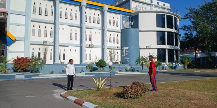 Plh Sekda Dompu Tegaskan Fokus Jaga Stabilitas Birokrasi dan Hormati Mekanisme Pengisian Jabatan Definitif