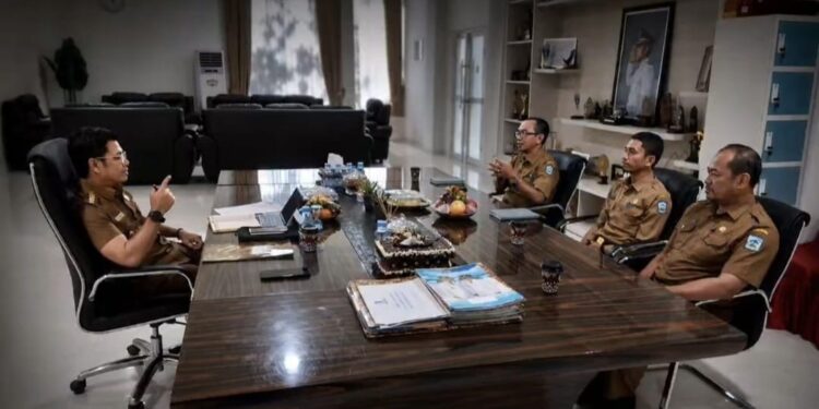 Bupati Dompu Wawancarai Langsung Calon Pimpinan Tinggi Pratama